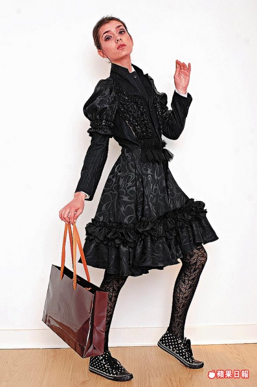 More Looks: COMME des GARCONS for H&M Collection - nitrolicious.com