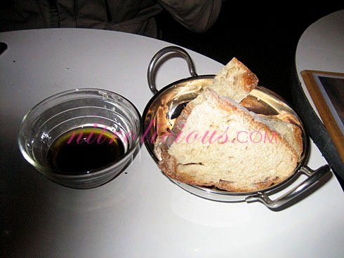 bread_dinner_001.jpg