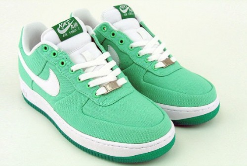 Nike Air Force 1 WMNS Canvas – Lucky Green