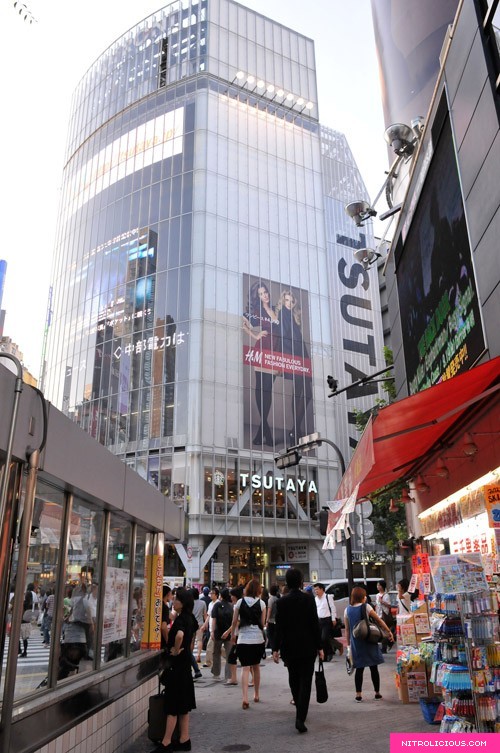 hm_japan_ginza04.jpg