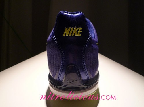 nike-sister-one-04.jpg