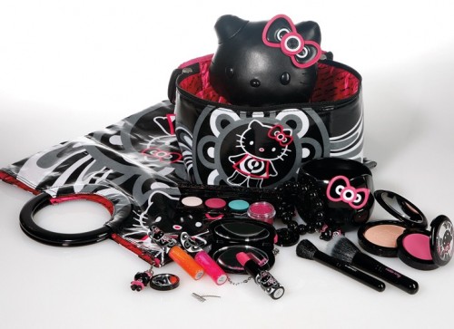 MAC Cosmetics x Hello Kitty Collection