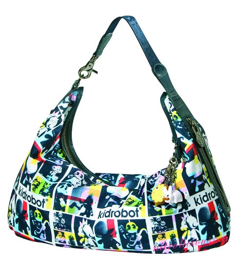 kidrobot-sp09-slouch-bag.jpg