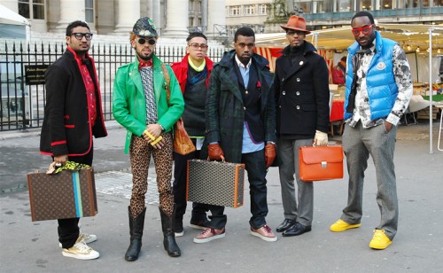 kanye-west-paris-fw09-entourage