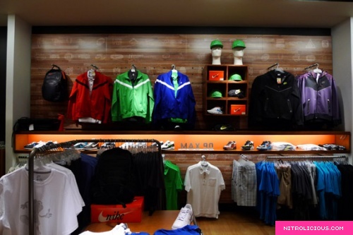 nikestore-westchester-mall-07.jpg