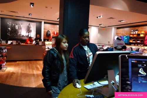 nikestore-westchester-mall-18.jpg