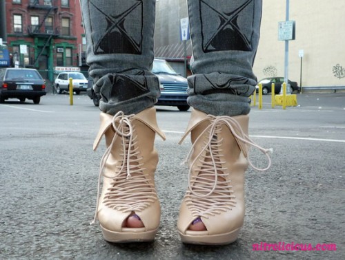 nitro:licious x Jeffrey Campbell “Doo” Giveaway [Reminder]