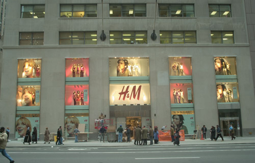 H and m 2025 86 street hours