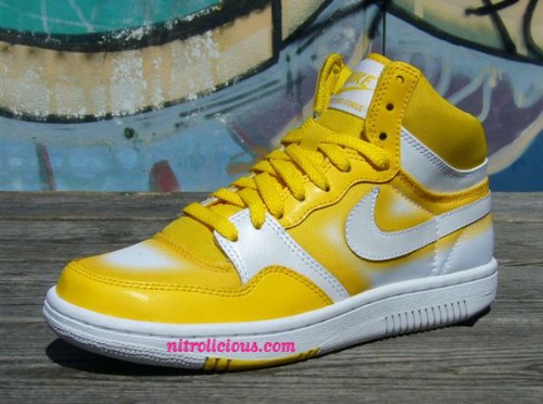 nike-spraypaint-court-force-yellow-2