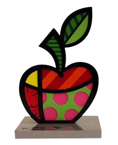 romero_britto_apple_sculpture