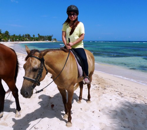 Jamaica Day 3: Beach Ride with Horses @ Half Moon