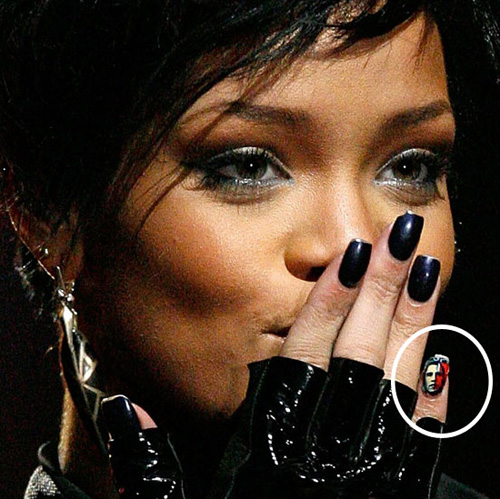 rihanna-minx-nails-obama