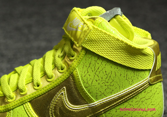 nike-vandal-high-lime-gold-02