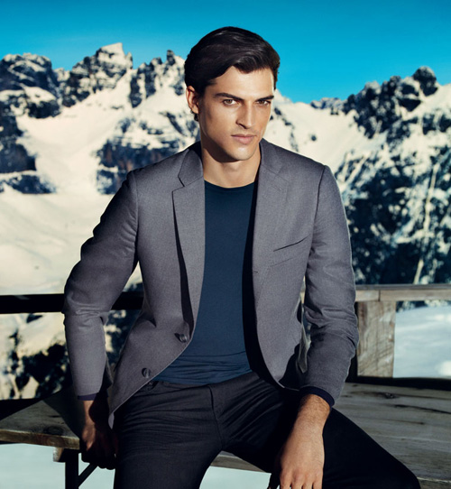 uniqlo-fw09-heattech-ad-13
