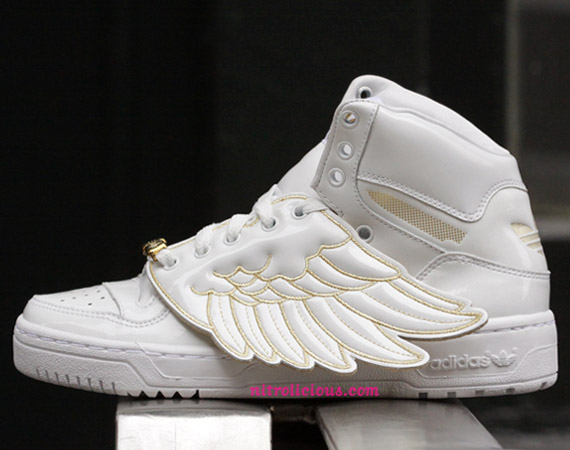 adidas-jeremy-scott-wings-white-gold-03