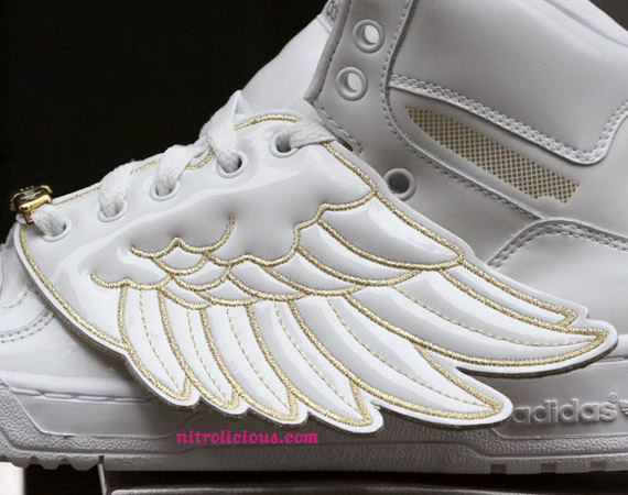 adidas-jeremy-scott-wings-white-gold-09