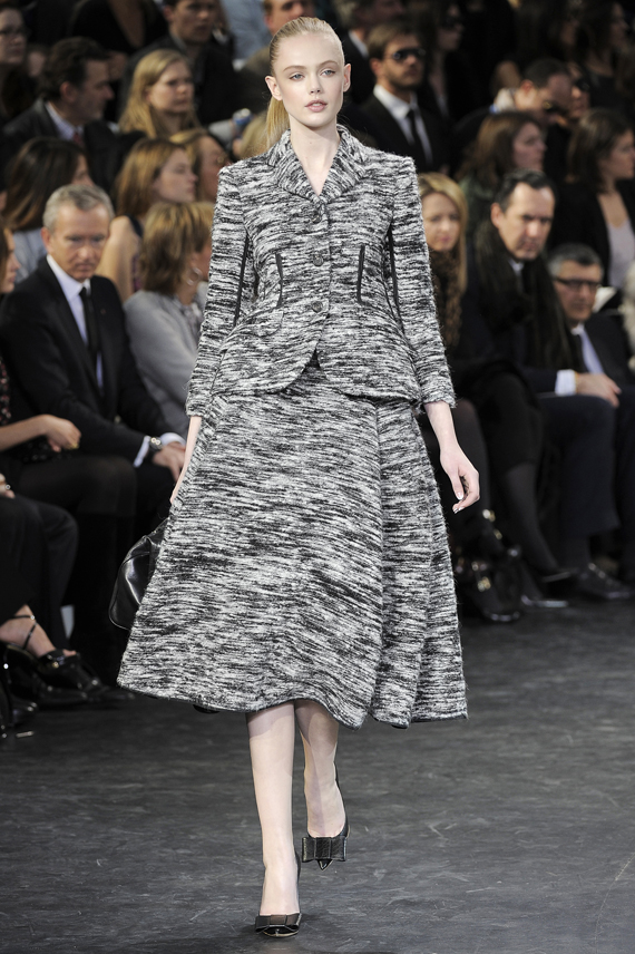 Louis Vuitton Fall 2010 Collection + Celebrities