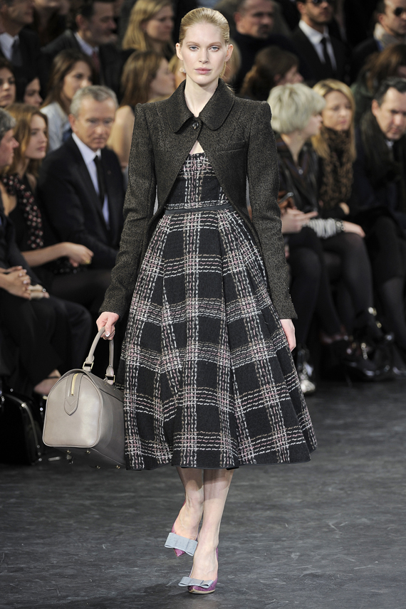 Louis Vuitton Fall 2010 Collection + Celebrities