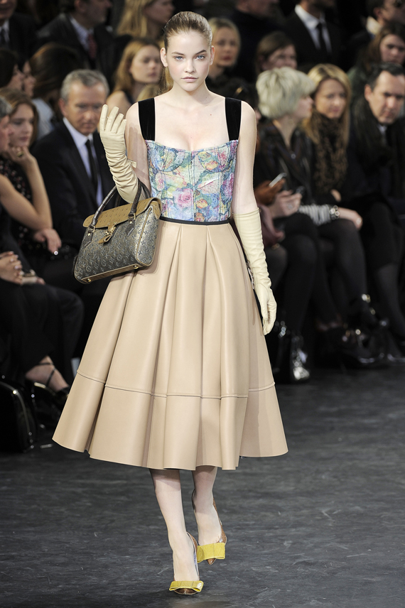 Louis Vuitton Fall 2010 Collection + Celebrities