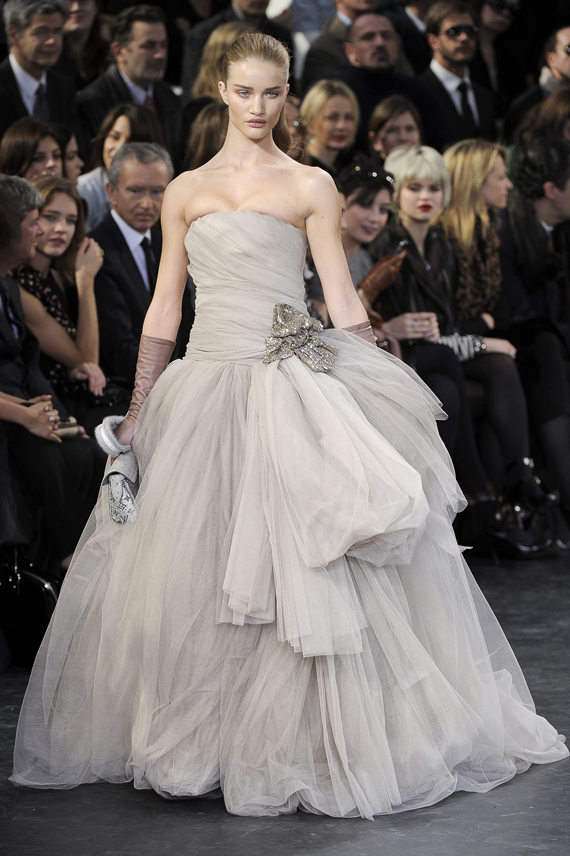 Louis Vuitton Fall 2010 Collection + Celebrities