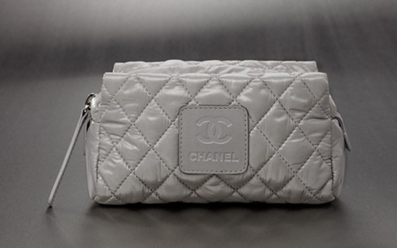 VANESSA PARADIS CHANEL COCOON CATALOG FASHION CATALOG BAGS CHANEL BAGS