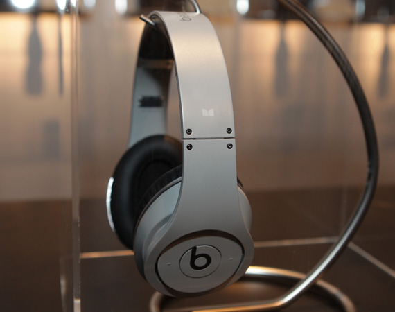 Beats By Dr. Dre SoHo NYC Holiday 2011 Pop Up Store