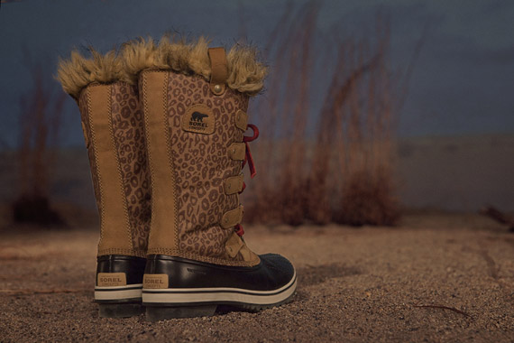 leopard sorel boots