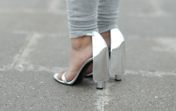 standout & shine