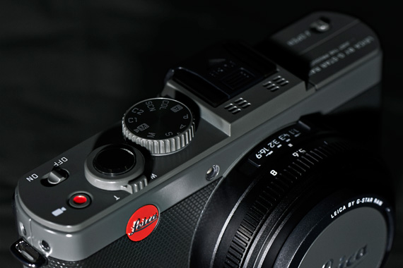 Leica D-Lux 6 - Introducing The New G-Star RAW Special Edition