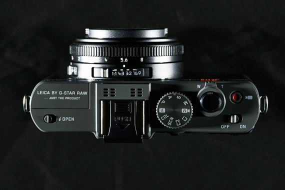 Leica D-Lux 6 Edition G-STAR RAW camera