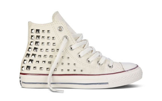 white converse with studs