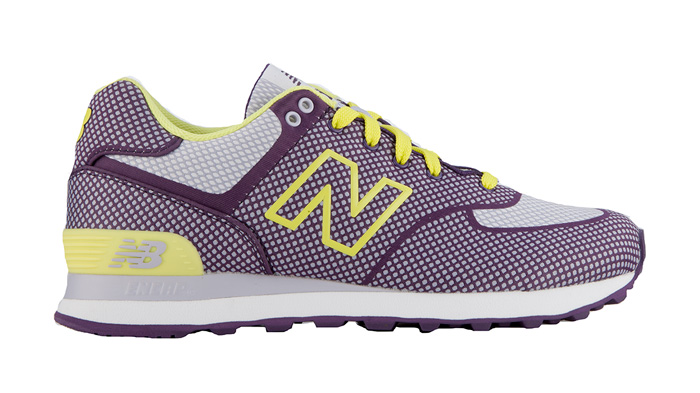 new balance 574 woven logo