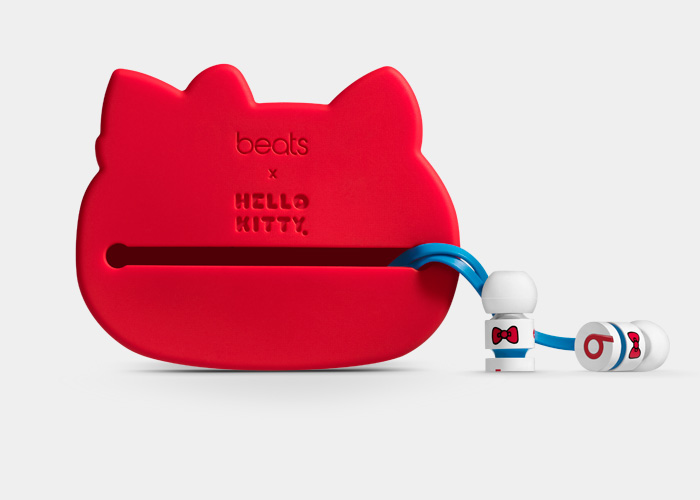 Hello Kitty x Beats by Dr. Dre Headphones