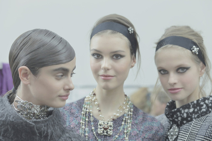 CHANEL Fall/Winter 2015-16 Show Backstage Makeup