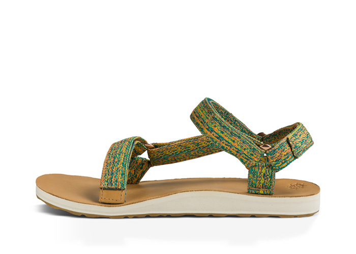 teva jhene aiko sandals
