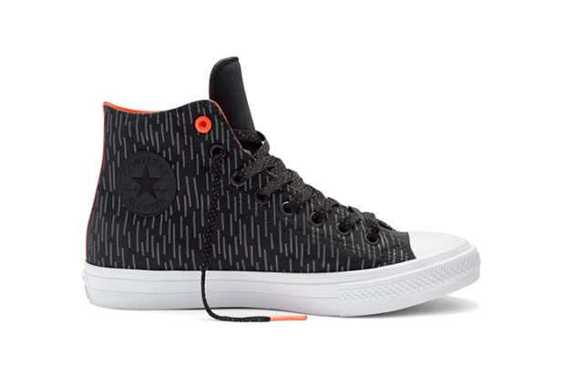 Converse quantum shield canvas low outlet top