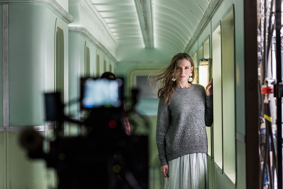 Wes Anderson Come Together A Fashion Picture In Motion Wes Anderson for H&M Holiday 2016 Film "Come Together" - nitrolicious.com
