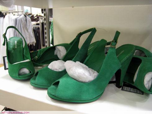 H&M Luv #44   02.20.2007
