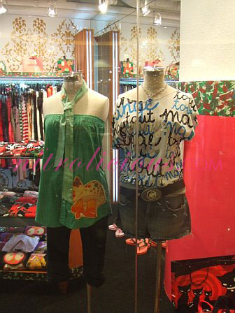 Hong Kong Shopping #7   The Busy Streets & Malls