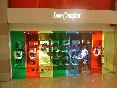 Hong Kong Shopping #7 – The Busy Streets & Malls