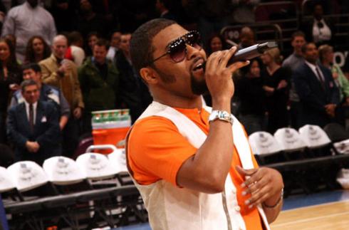 Musiq Soulchild Forgets The National Anthem!!!